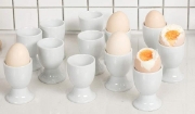 Image de Coquetiers en porcelaine, les 12