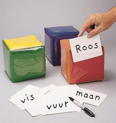 Image de la catégorie Dés et pions