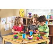 Image de Ensemble de jeu alimentaire pour la classe New Sprouts