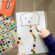 Image de Gommettes rondes multicolores métallisées, les 744