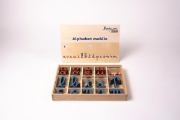 Image de Montessori - Lettres mobiles cursives en bois