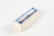 Image de Moule en silicone dans une boîte en bois