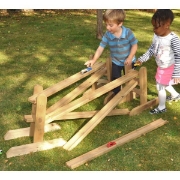 Image de Petits Toboggans et supports en bois, 9 pcs