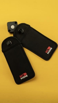 Agrandir l'image de Pochette NOPHONE Image de Pochette NOPHONE