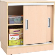 Image de Armoire basse avec portes coulissantes, érable