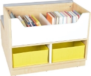 Image de Bibliothèque avec fauteuil