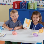 Image de Playfoam, atelier chiffres et formes