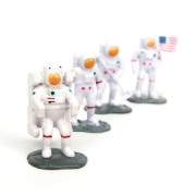 Image de Personnages de l'espace - 11 pièces