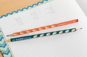 Image de Crayons noirs Stabilo Easygraph, 12 droitiers