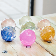 Image de Boules sensorielles à paillettes arc-en-ciel