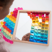Image de Plateau miroir avec pierre précieuse de forme cylindrique