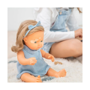 Image de Poupée caucasienne blond foncé avec vitiligo, 38 cm