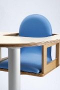 Image de Table à manger pour 5 bébés