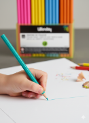 Image de Crayons de couleur 144 x 18 cm, qualité économique