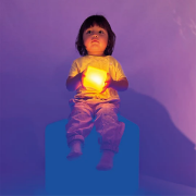 Image de Cube lumineux sensoriel 8 cm