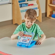 Image de Phonics alphabet chips with storage – 346 pieces