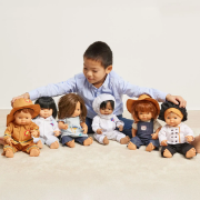 Image de Costume de pompier pour poupée 38 cm