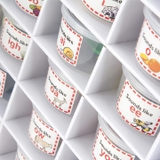 Image de 44 Sound and Spelling Phonics Tubs