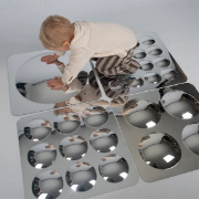 Image de 9 miroirs déformants convexes